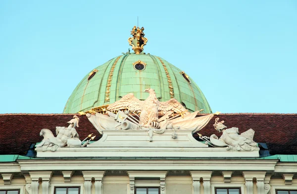 Detalj av kejserliga palatset hofburg i Wien, Österrike. — Stockfoto