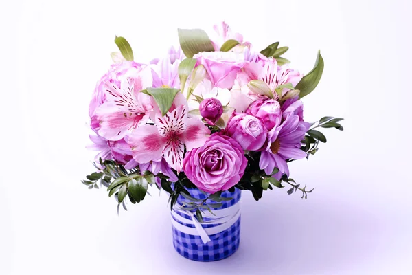 Beautiful bouquet of flowers — Stock Photo, Image