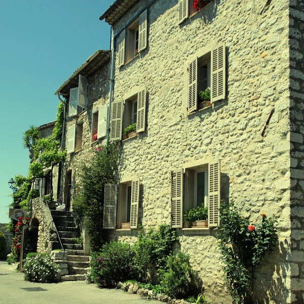 Vidéki homokkő házak, a Saint-Paul de Vence, Provence, Franciaország — Stock Fotó