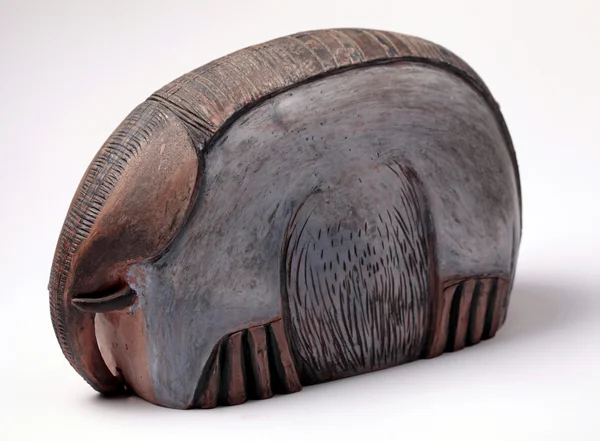 Handcraft ceramic elephant sculpture. — Stock Photo, Image