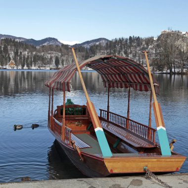 geleneksel Sloven teknede, Lake Bled, Slovenya