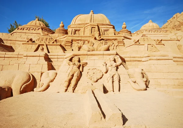 Induism temple large sand sculpture, Algarve, Portugal. — стокове фото