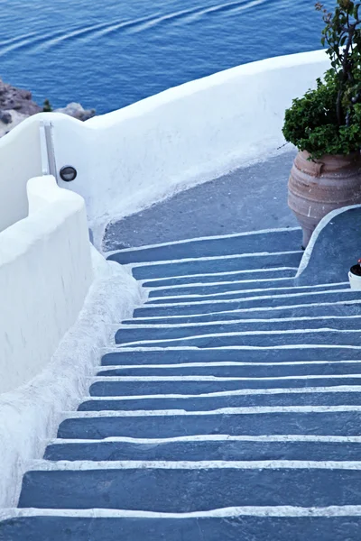 Einzigartige schritte in oia, santorini — Stockfoto