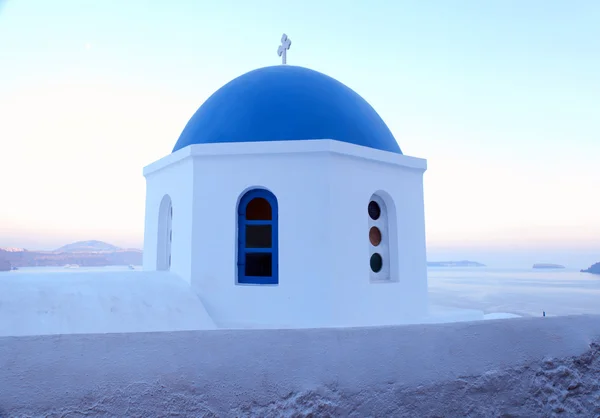 Santorini igreja, Oia, Grécia — Fotografia de Stock