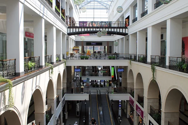 Centre commercial moderne — Photo