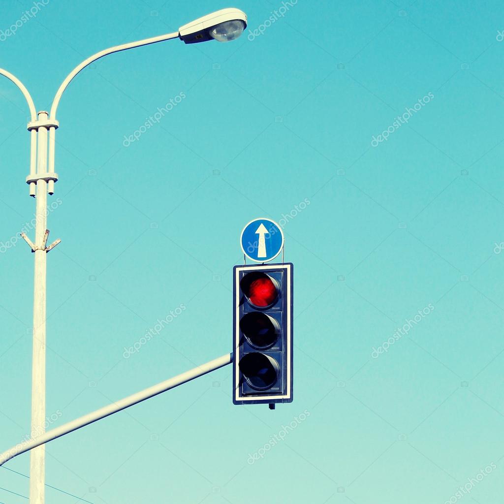 Yeşil trafik ışığı, yeşil ok: kurallar, özellikler Yeşil trafik ışığı, yeşil ok: kurallar, özellikler