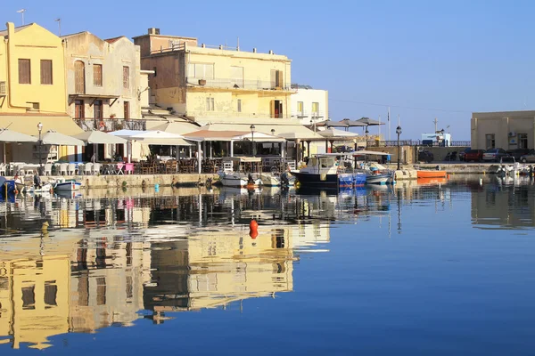The Venetian Harbour at Rethymno, Crete, Greece. — Stock Photo, Image