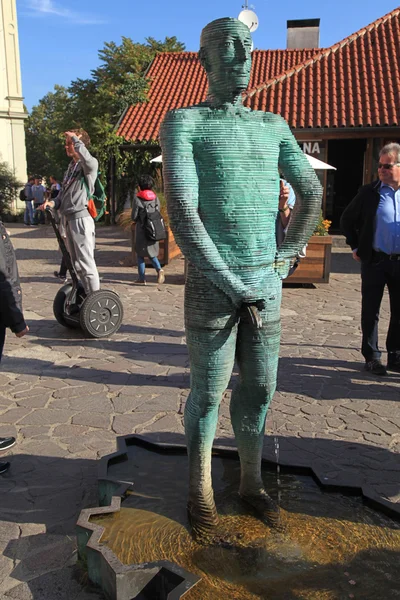Fountain Pissing Men in Prague, Czech Republic . — стоковое фото