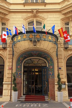 Lüks 5 yıldızlı Hotel Paris Art Nouveau tarzı tarihi bir binada, Prag