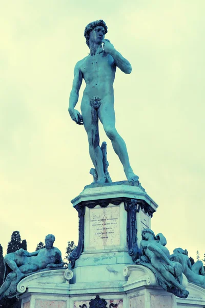 Estatua de David en la plaza Michelangelo en Florencia, Italia —  Fotos de Stock