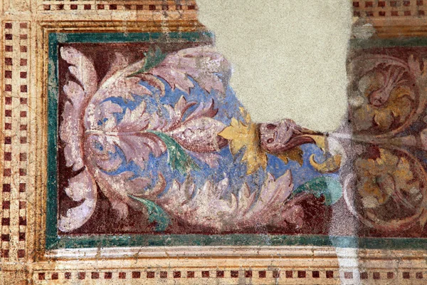Das Detail des antiken dekorativen Blumenfreskos, Italien — Stockfoto
