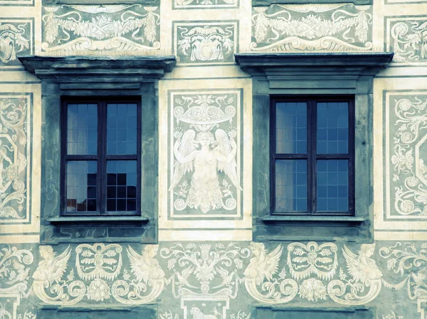 Wunderschönes Fresko auf einem mittelalterlichen Gebäude in Pisa, Italien — Stockfoto