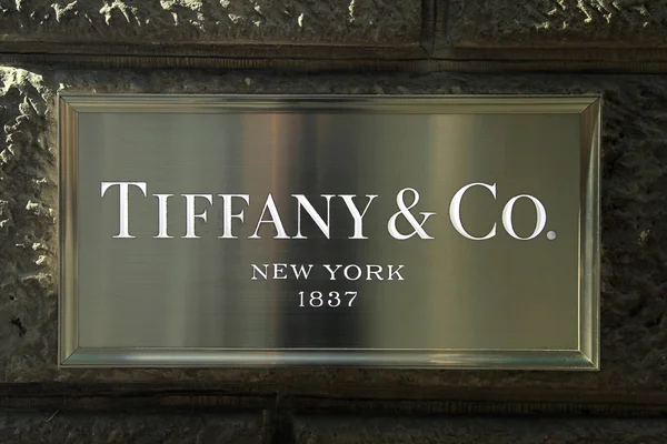 Sign at Tiffany & Co. Luxury Jewellery Retail Store in Florence, — Stock Photo, Image