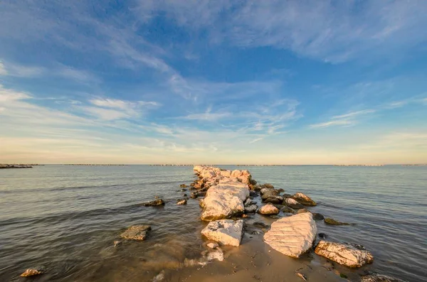 Paesaggio Marino Con Rocce Mare Calmo — Foto Stock