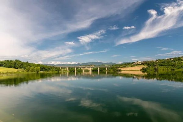 Vue Sur Lac Bilancino Dans Mugello Toscane — Photo