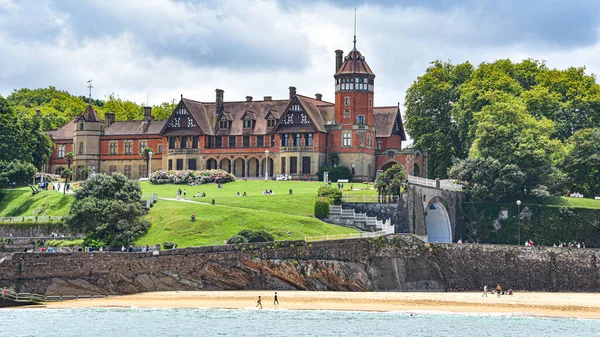 San Sebastian Spain August 2021 Miramar Palace Ondaretta Beach Concha — Stock Photo, Image