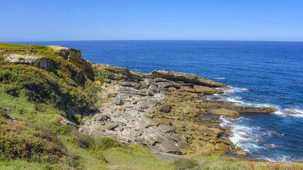 Coloridas Formaciones Rocosas Arenisca Costa Cántabra Monte Jaizkibel País Vasco — Foto de Stock