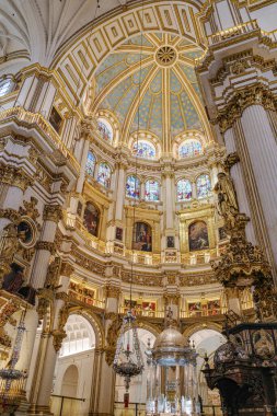 Granada, İspanya - 21 Ekim 2025: Santa Maria de la Encarnacion Katedrali