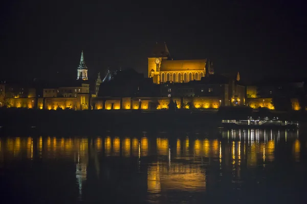 Torun bei Nacht, Polen — Stockfoto