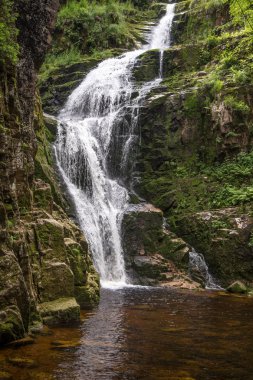 meşhur kamienczyk Şelalesi Polonya