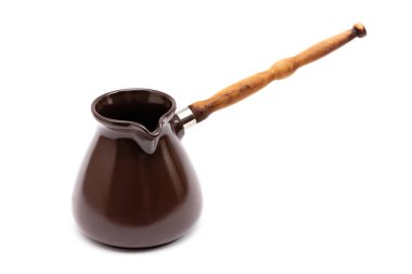 Beyaz arkaplanda kahve için seramik Türk