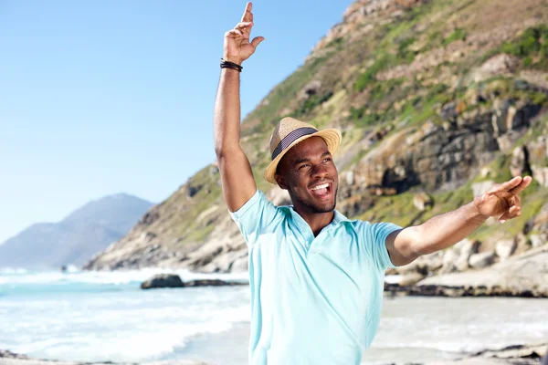 Çekici genç Afrika adam