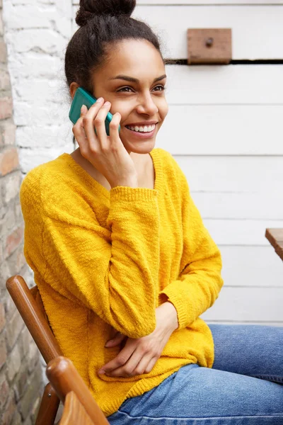 Beautiful young african american woman — Stock Photo, Image