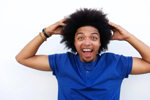 Homem surpreso com afro — Fotografia de Stock