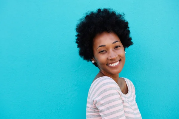 Hermosa mujer africana — Foto de Stock