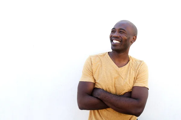 Modelo masculino afroamericano contra pared blanca —  Fotos de Stock