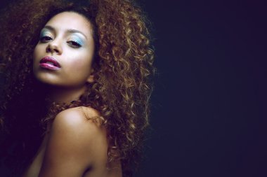 seksi bir Afrikalı-Amerikalı kadın Güzellik Portresi