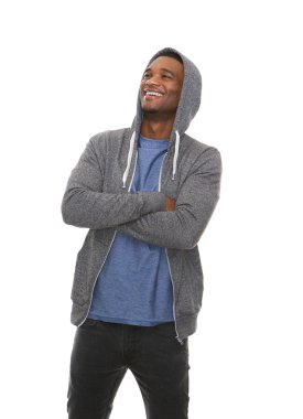 Silah ile gülen yakışıklı siyah adam geçti