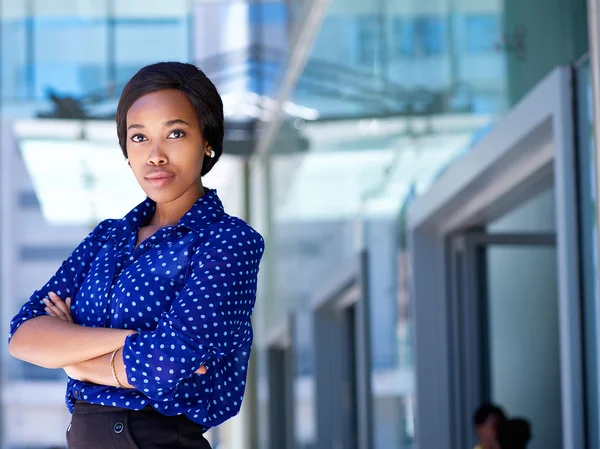 Pewni Afryki biznes kobieta — Zdjęcie stockowe