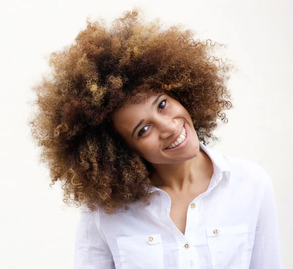 Sonriente joven mujer afroamericana —  Fotos de Stock