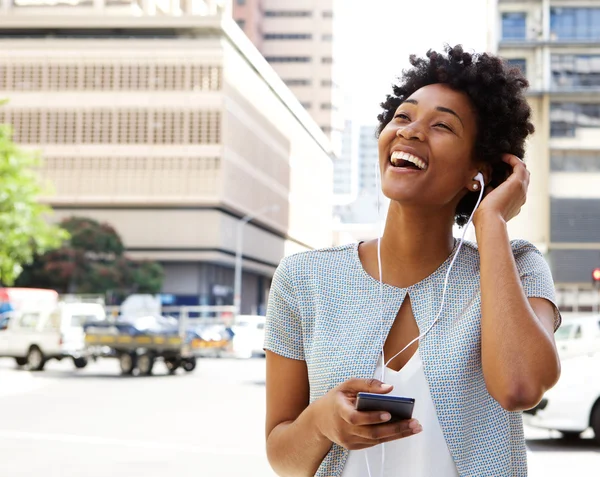 Smiling young woman — Stock Photo, Image