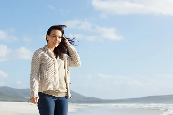 Relaxed young woman — Stock Photo, Image