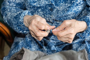 Ayrıntı üst düzey dikiş