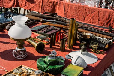 Detay nesneleri antika pazarı