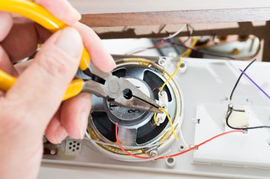 Saatli Radyo onarımı