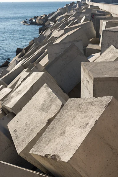 Цементные блоки Breakwater Лицензионные Стоковые Изображения
