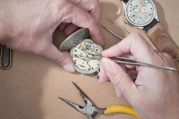 Repair of watches — Stock Photo, Image