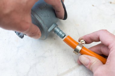 Değişiklik diş etleri bütan şişe