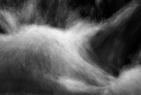 Rörligt vatten — Stockfoto