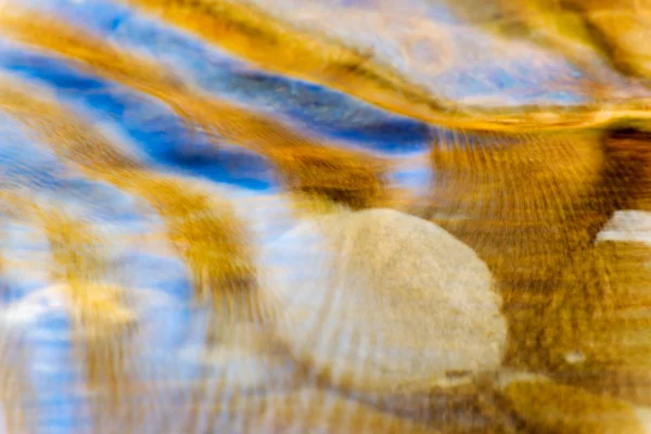 Wasser bewegen — Stockfoto