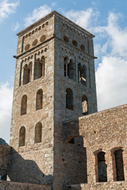 Port De La Selva (İspanya) - manastır Sant Pere De