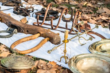 Ayrıntılar antika pazarı