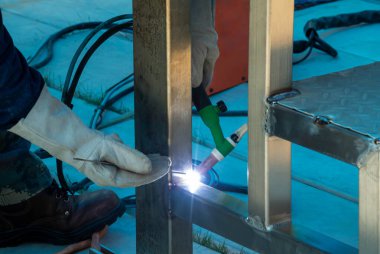 Kurulumdan Önce Endüstriyel Kaynak Toplama Hazırlığı