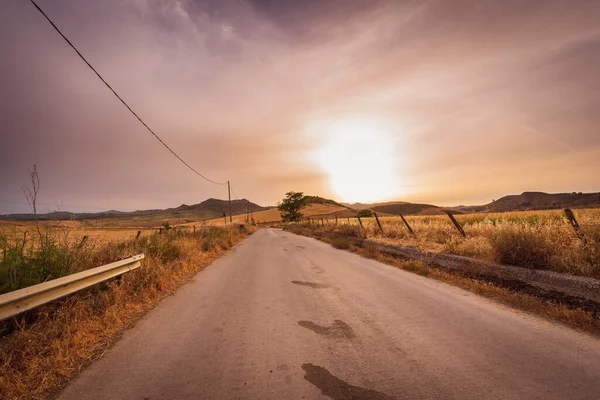 Country Road Sunset Mazzarino Caltanissetta Sicily Italy Europe — Zdjęcie stockowe