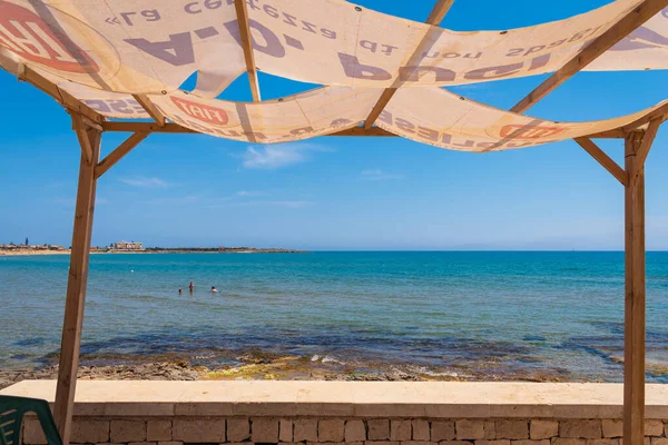Marina di Modica gezinti güvertesinden Panorama, Modica, Ragusa, Sicilya, İtalya, Avrupa
