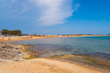 Marina di Modica gezinti güvertesinden Panorama, Modica, Ragusa, Sicilya, İtalya, Avrupa